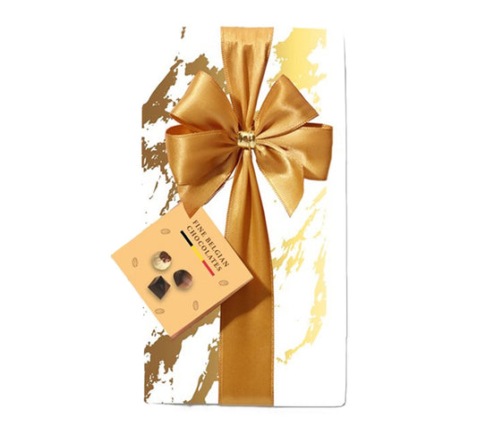 Ovidias Amatoria White/Gold Gift Wrapped Ballotins Chocolates 250g